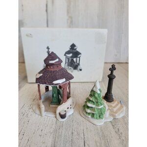 Dept 56 65471 Village well and holy cross accessory Xmas